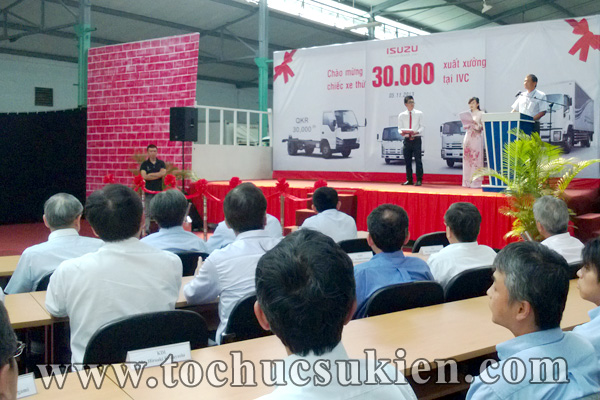 Tổ chức sự kiện Lễ chào mừng chiếc xe thứ 30.000 xuất xưởng tại IVC - Công ty ISUZU Việt Nam - 04