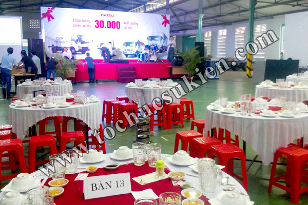 Tổ chức sự kiện Lễ chào mừng chiếc xe thứ 30.000 xuất xưởng tại IVC - Công ty ISUZU Việt Nam - 09