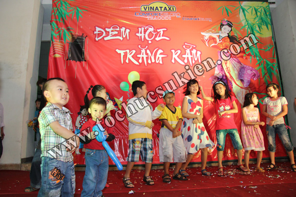 Tổ chức sự kiện Đêm hội trăng rằm - Công ty Taxi Việt Nam (VinaTaxi) - 26