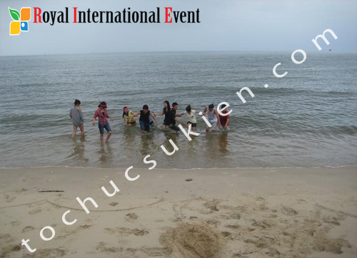 Tổ chức sự kiện Team Building tại Long Hải- Câu lạc bộ tổ chức sự kiện Five Event