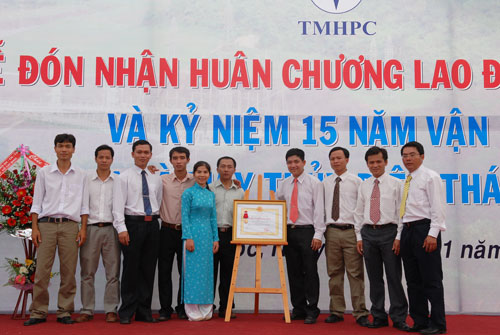 Sự kiện Lễ đón nhận huân chương lao

động và kỷ niệm 15 năm vận hành Nhà máy thủy điện Thác Mơ - Tỉnh Bình

Phước 26