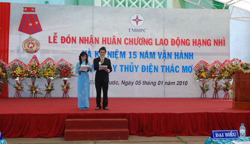 Sự kiện Lễ đón nhận huân chương lao

động và kỷ niệm 15 năm vận hành Nhà máy thủy điện Thác Mơ - Tỉnh Bình

Phước 9