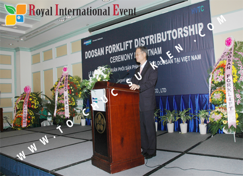 Tổ chức sự kiện Lễ giới thiệu nhà phân phối sản phẩm xe nâng DOOSAN tại Việt Nam 27
