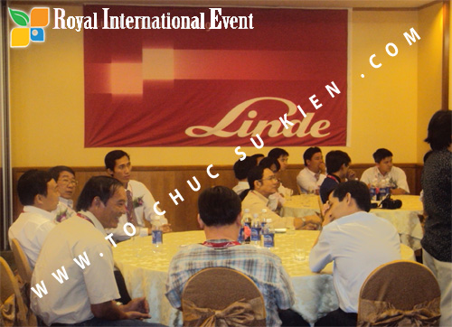 Tổ chức sự kiện Lễ công bố Tín Quang – nhà phân phối của hãng Linde Material Handling tại Việt Nam 19