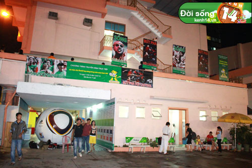 Sài Thành rực rỡ sẵn sàng đón World Cup 2010 khai mạc 4