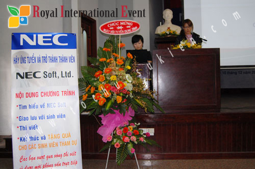 Tổ chức sự kiện cho tập đoàn N.E.C Soft Nhật Bản tại Đại học Khoa học Tự Nhiên 6